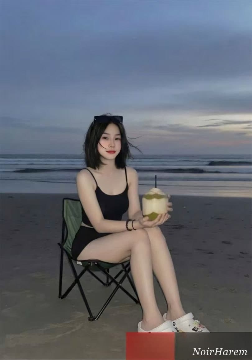 Mia — 3