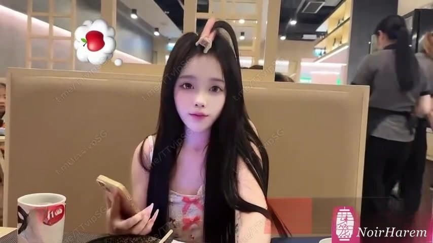 Xiao Fen 小芬 — 11