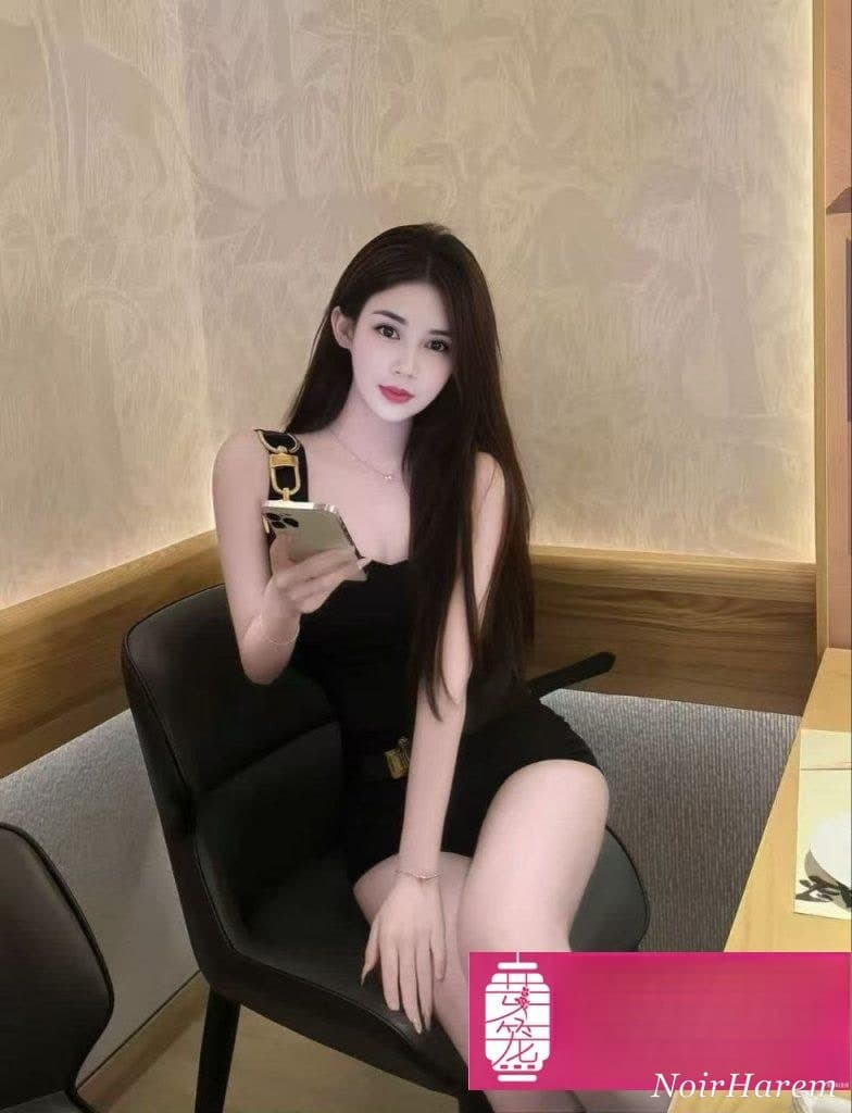 Lily 莉莉 — 7