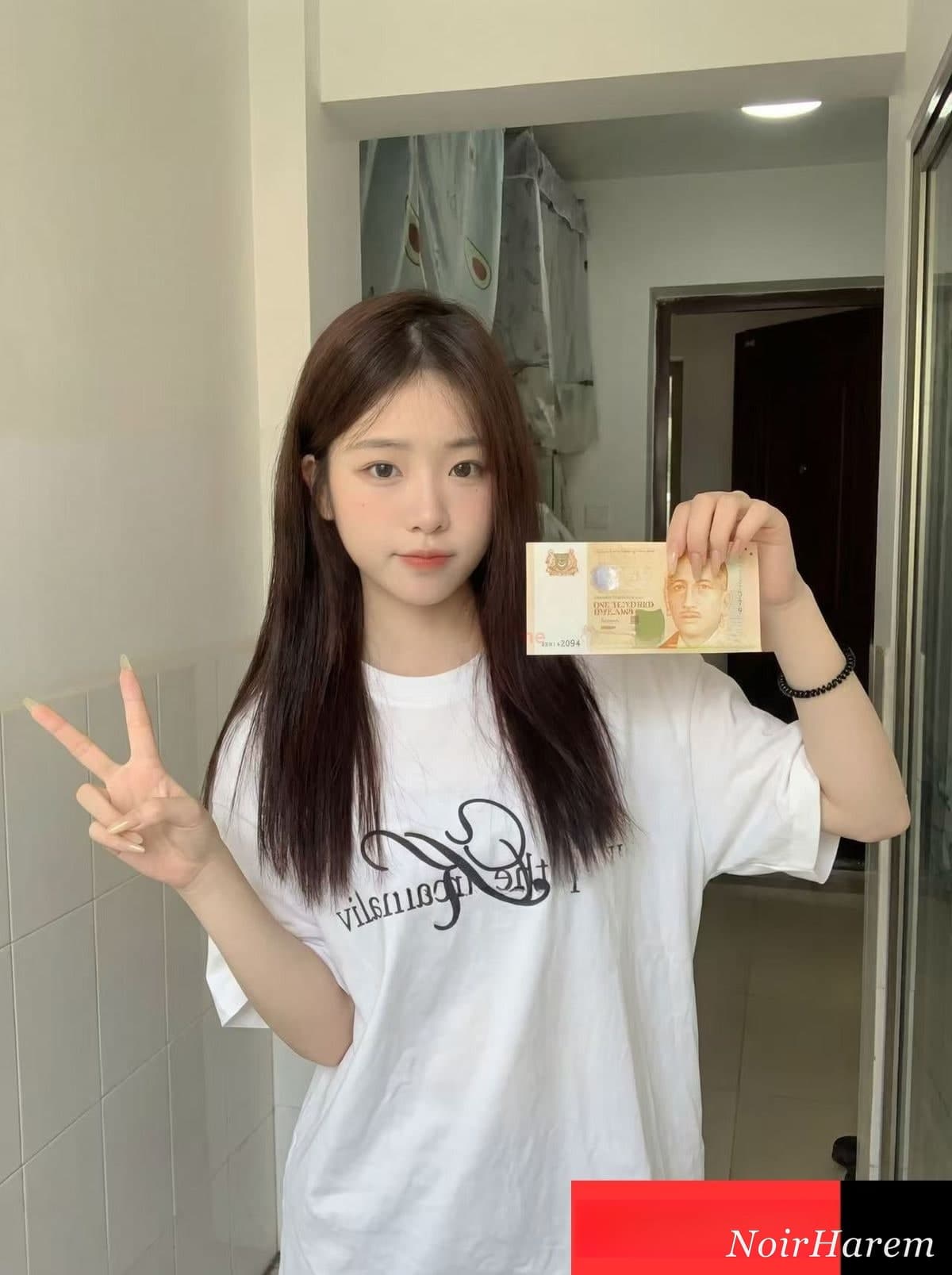 LiLi-李李 — 1